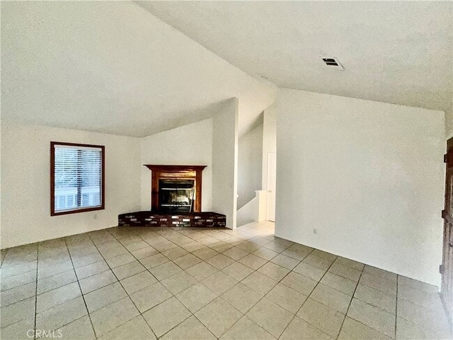 28282 Larchmont Ln in Lake Arrowhead, CA - Building Photo - Building Photo