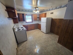 404 Main St in Lohrville, IA - Building Photo - Building Photo