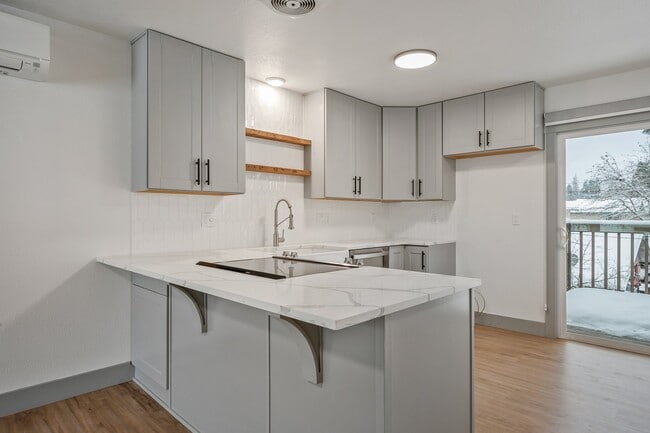 1420 E Homestead Ave in Coeur d'Alene, ID - Building Photo - Building Photo