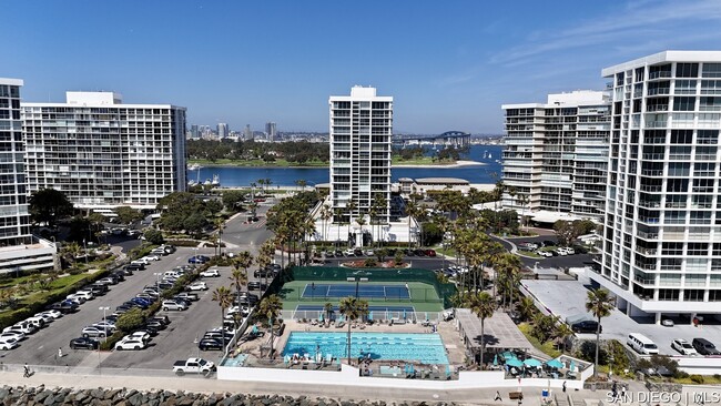 property at 1810 Avenida Del Mundo