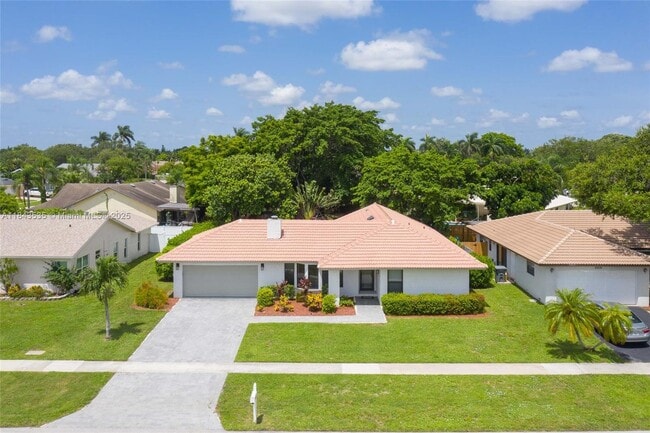 21553 Chipmunk Ln in Boca Raton, FL - Building Photo - Building Photo
