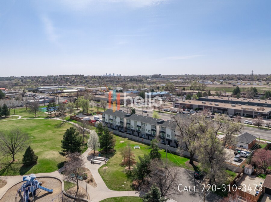 6643 W 52nd Dr in Arvada, CO - Building Photo