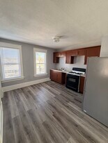 1801 17th St in Moline, IL - Building Photo