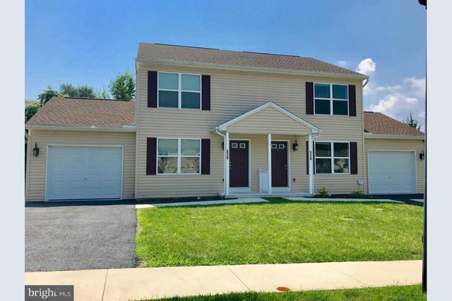 property at 516 Dakemich Ct