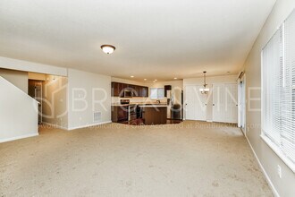 4964 Grimm Dr in Columbus, OH - Building Photo - Building Photo