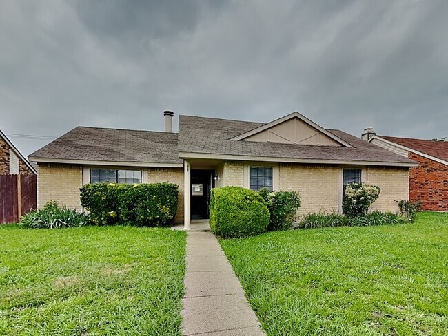 property at 5026 Red River Trail