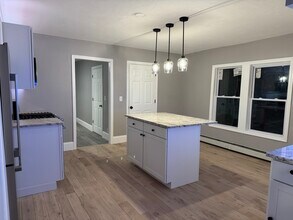 256 Woonasquatucket Ave in North Providence, RI - Building Photo - Building Photo