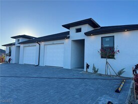 2104 NE 16th Terrace in Cape Coral, FL - Building Photo