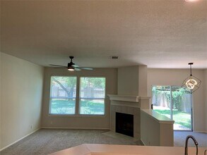 3304 Santee Dr in Austin, TX - Building Photo - Building Photo