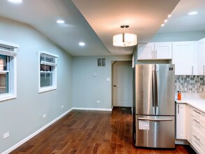 3418 W McLean Ave in Chicago, IL - Building Photo - Building Photo