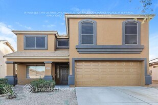 16585 W Latham St in Goodyear, AZ - Building Photo