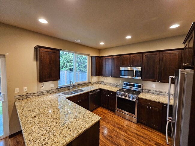 713 Park Ln in Monroe, WA - Building Photo - Building Photo