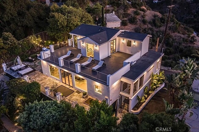 3642 Alta Mesa Dr in Los Angeles, CA - Building Photo - Building Photo