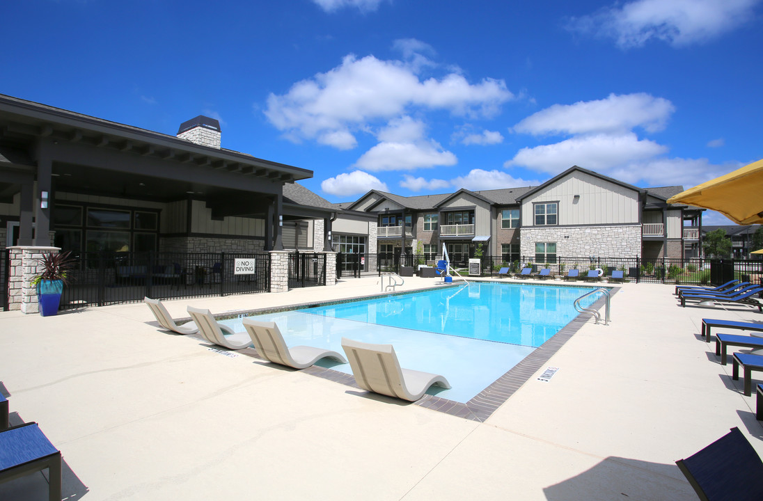 Springs At Mckinney in McKinney, TX - Foto de edificio