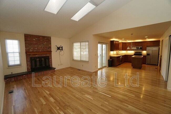 property at 13852 E Linvale Pl