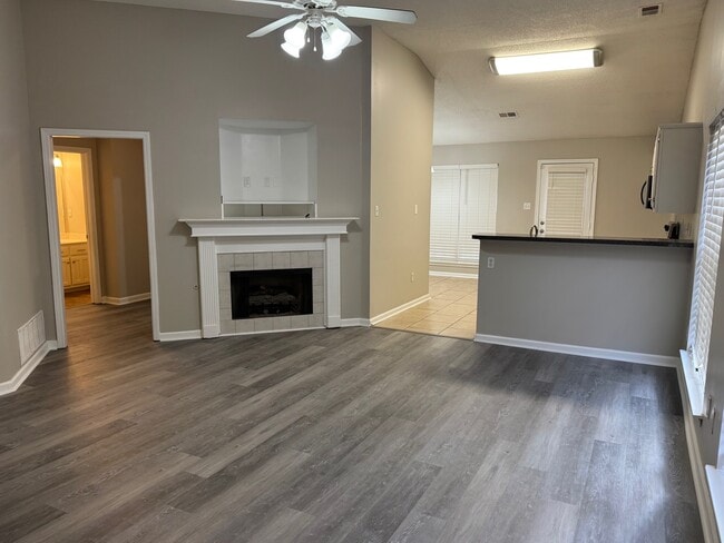 769 Burton Ln in Southaven, MS - Building Photo - Building Photo