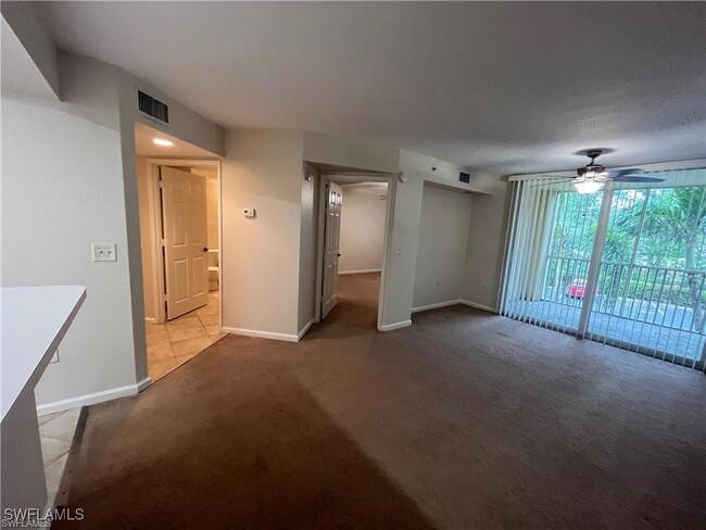 4149 Residence Drive in Ft. Myers, FL - Building Photo - Building Photo