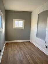 1451 N Massasoit Ave, Unit 2 in Chicago, IL - Building Photo - Building Photo