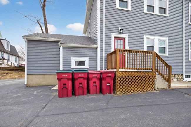 property at 46 Peirce St