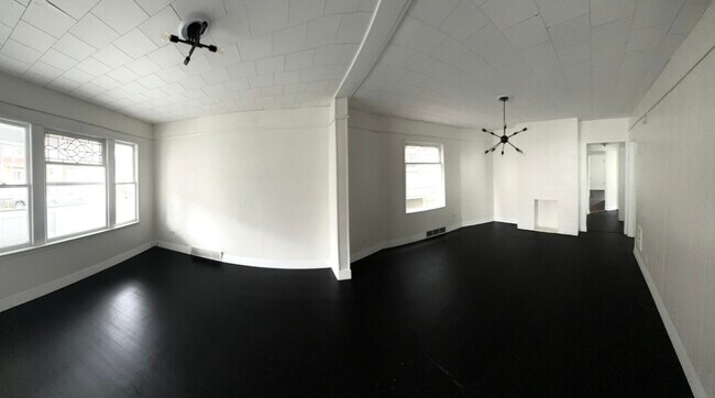 108 Macamley St in Buffalo, NY - Building Photo - Building Photo