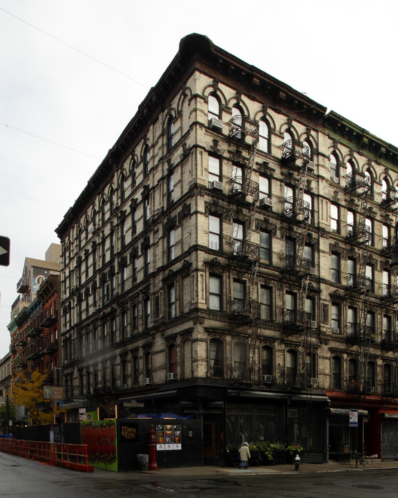 92 Orchard St in New York, NY - Building Photo