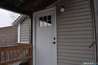 56 Harrison Ave in Branford, CT - Building Photo - Building Photo