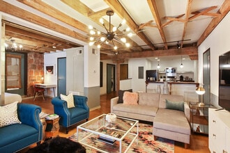 1039 Constance St in New Orleans, LA - Building Photo - Building Photo