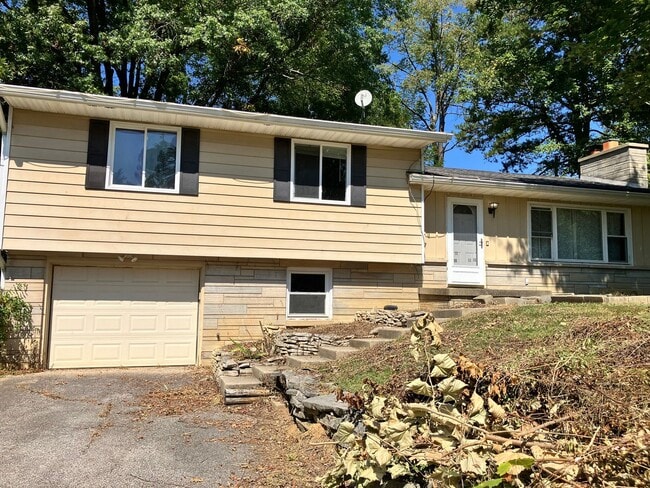 property at 3607 E Morningside Dr