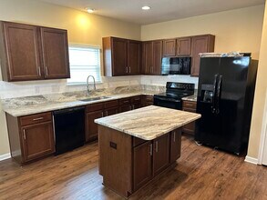 260 Cornelia St in Freeport, FL - Building Photo - Building Photo
