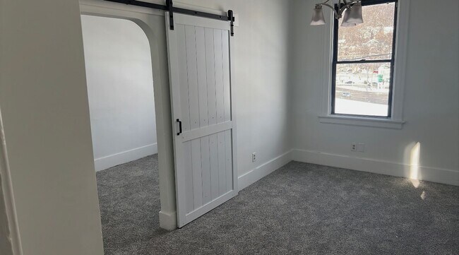 1617 Westwood Ave in Cincinnati, OH - Building Photo - Building Photo