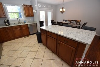 1119 Crestview Dr in Annapolis, MD - Building Photo - Building Photo