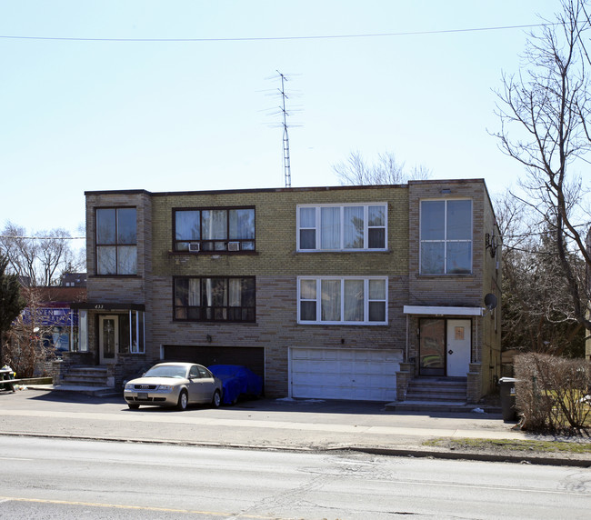 437-439 Wilson Ave in Toronto, ON - Building Photo - Primary Photo