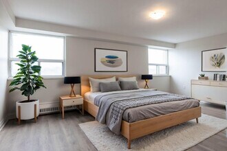 1640 Lawrence in Toronto, ON - Building Photo - Building Photo