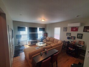 41 Washburn St, Unit 1 in Boston, MA - Building Photo - Building Photo