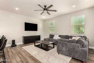 2470 N Heritage St in Buckeye, AZ - Building Photo - Building Photo