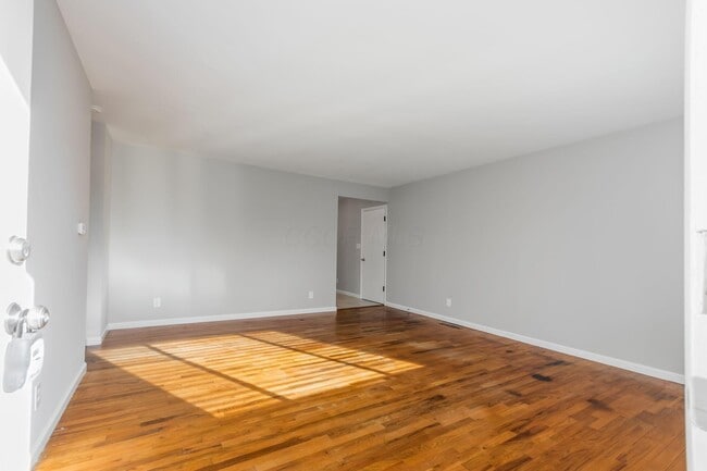 5340 Carolyn Dr in Hilliard, OH - Building Photo - Building Photo