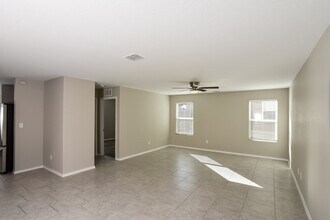 10730 Castello Cyn in San Antonio, TX - Building Photo - Building Photo