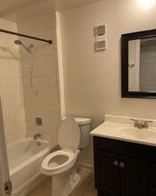 543 Brookside Dr in Westmont, IL - Foto de edificio - Building Photo