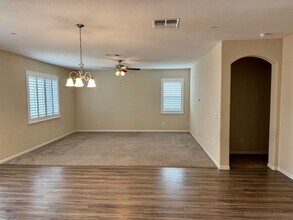 2560 Stone Creek Dr in Atwater, CA - Building Photo - Building Photo