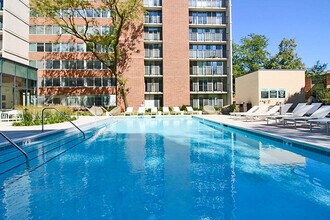 922 S Ashland Ave in Chicago, IL - Foto de edificio - Building Photo