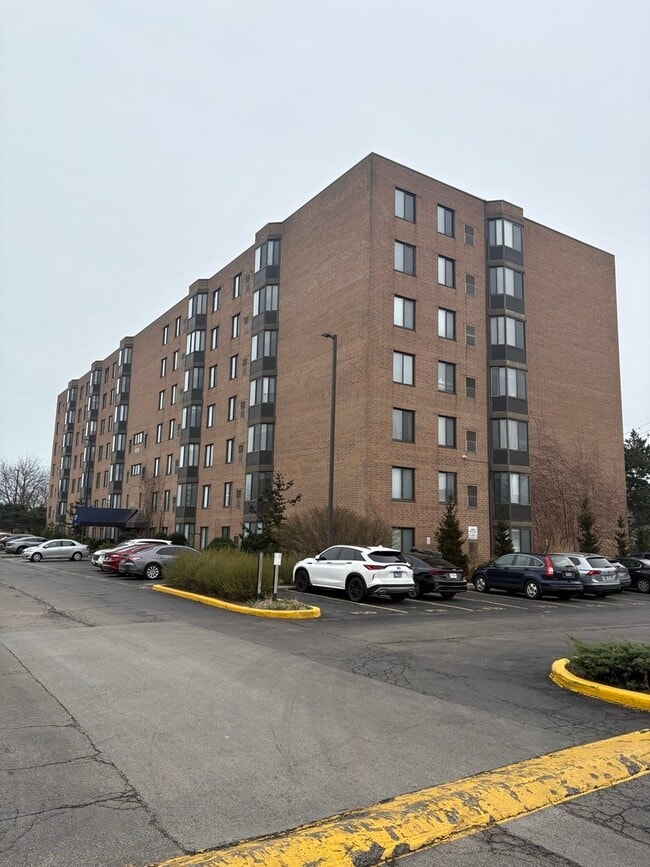 property at 637 E Woodland Park Ave