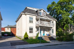 88-90 Lower Charlotte St in Ottawa, ON - Building Photo