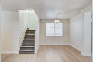 3377 Commendation Dr in Las Vegas, NV - Building Photo - Building Photo