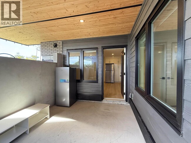 property at 901 Jackson Crescent