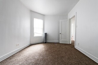 12000 S Eggleston Ave 437-39 W 120th Chicago, IL 60628 in Chicago, IL - Foto de edificio - Building Photo