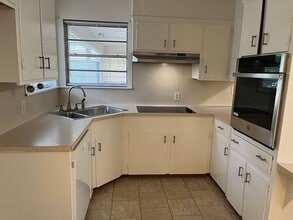 9383 Blom Blvd in Shreveport, LA - Building Photo - Building Photo