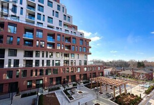 3100 Keele St in Toronto, ON - Building Photo