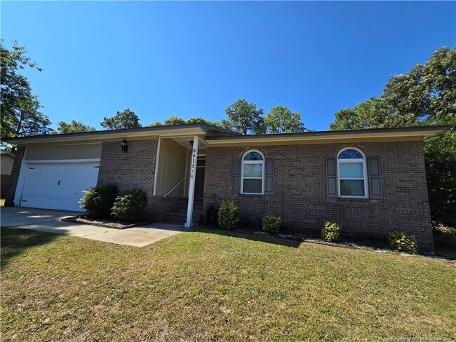 6911 Wickersham Rd in Fayetteville, NC - Building Photo - Building Photo
