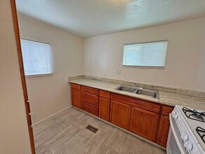 70210 CA-111 in Rancho Mirage, CA - Building Photo - Building Photo