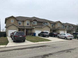 16829 Showdown Path in Selma, TX - Building Photo